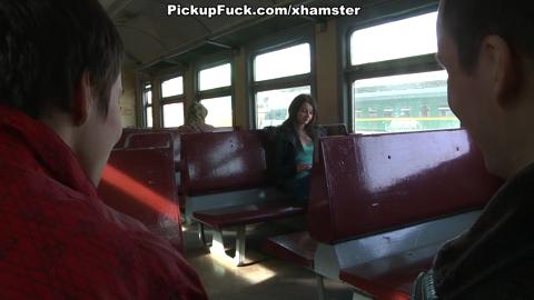 37132